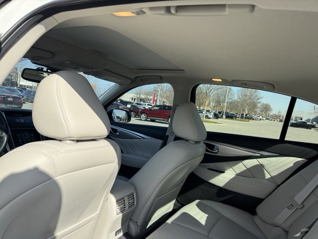 2022 INFINITI Q50 LUXE RWD