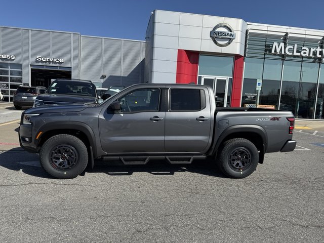 2025 Nissan Frontier PRO-4X 4WD