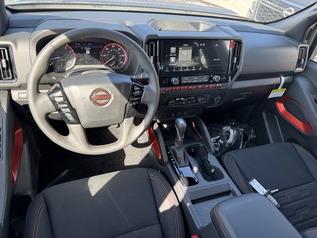 2025 Nissan Frontier PRO-4X 4WD