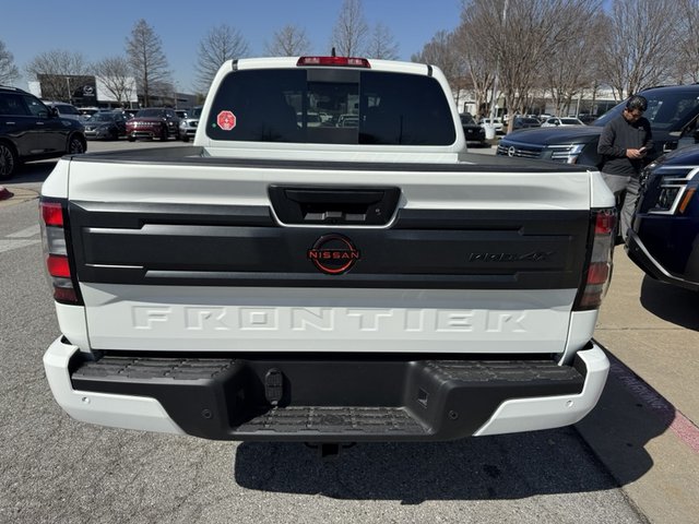 2025 Nissan Frontier PRO-4X 4WD