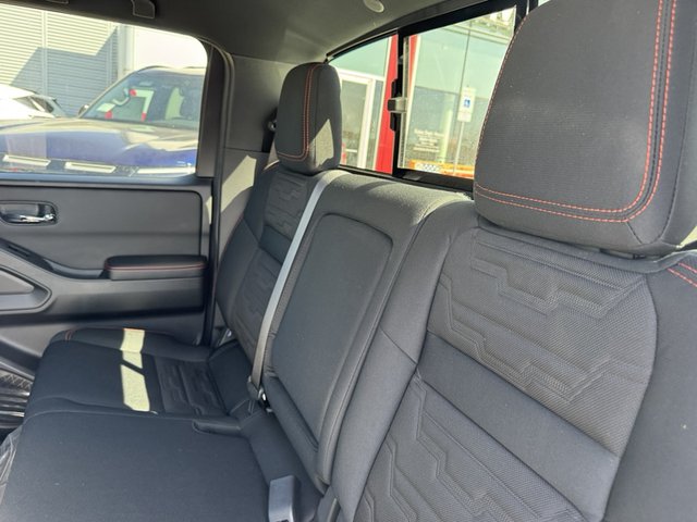 2025 Nissan Frontier PRO-4X 4WD