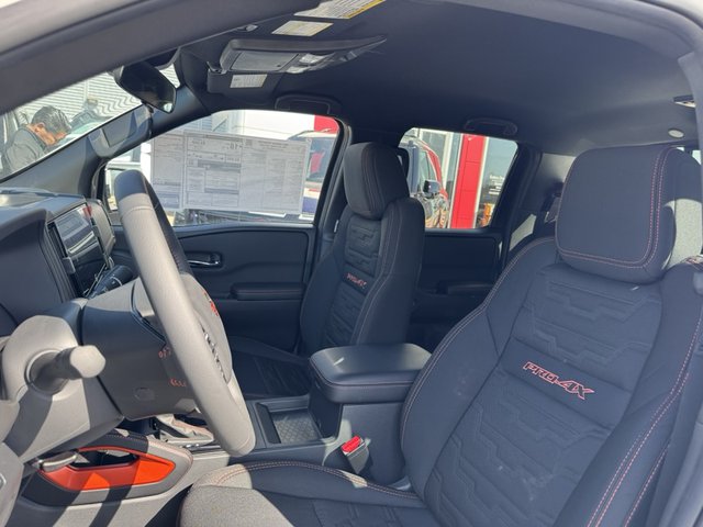 2025 Nissan Frontier PRO-4X 4WD