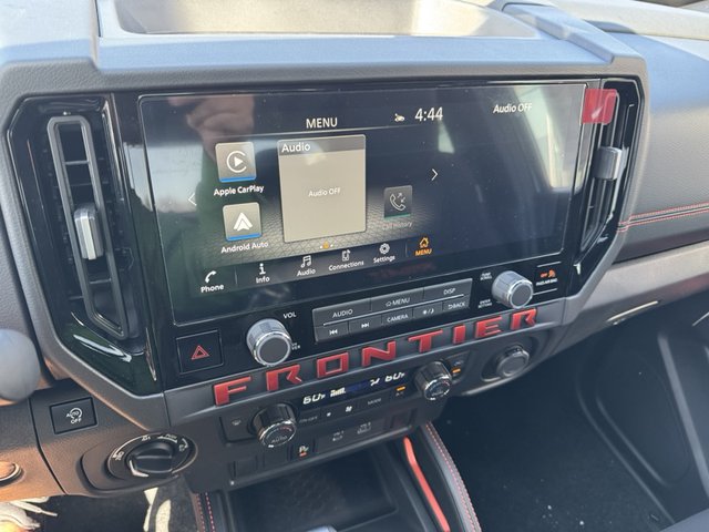 2025 Nissan Frontier PRO-4X 4WD