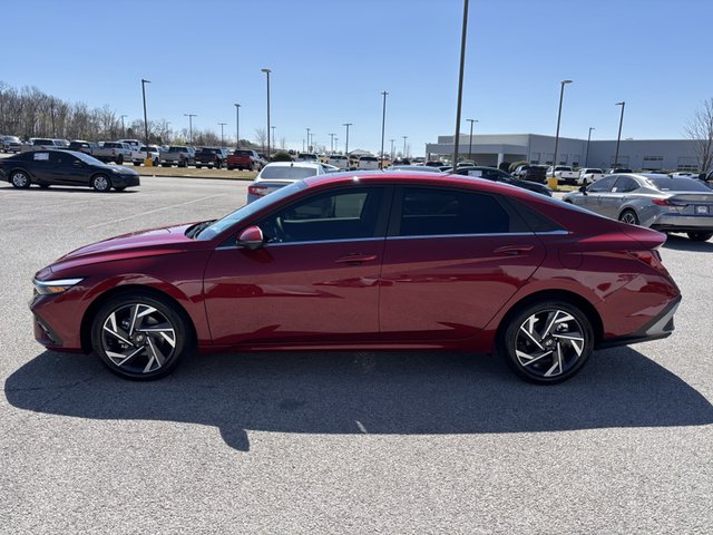 2024 Hyundai Elantra Limited