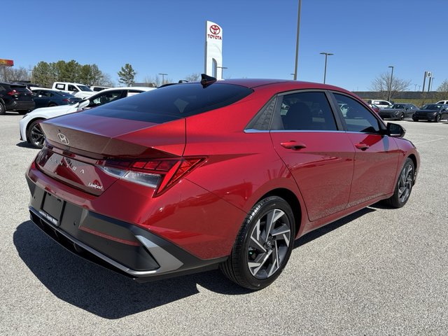 2024 Hyundai Elantra Limited
