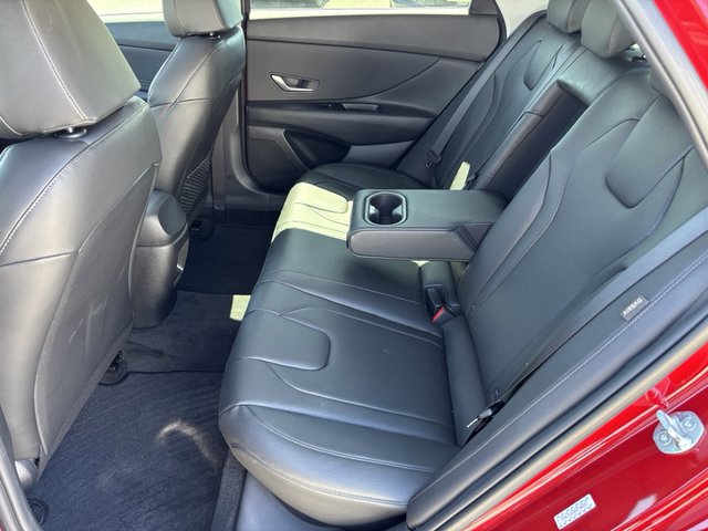 2024 Hyundai Elantra Limited