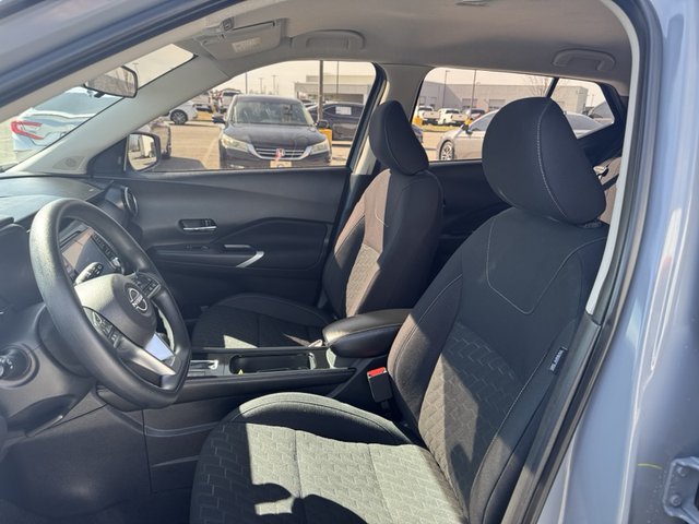 2023 Nissan Kicks SV FWD