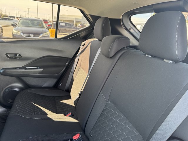 2023 Nissan Kicks SV FWD
