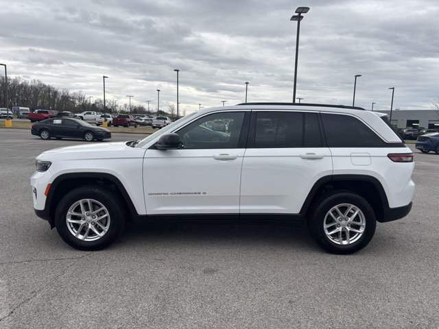 2024 Jeep Grand Cherokee Laredo X 4WD