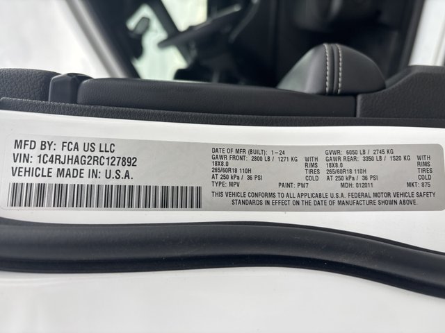 2024 Jeep Grand Cherokee Laredo X 4WD