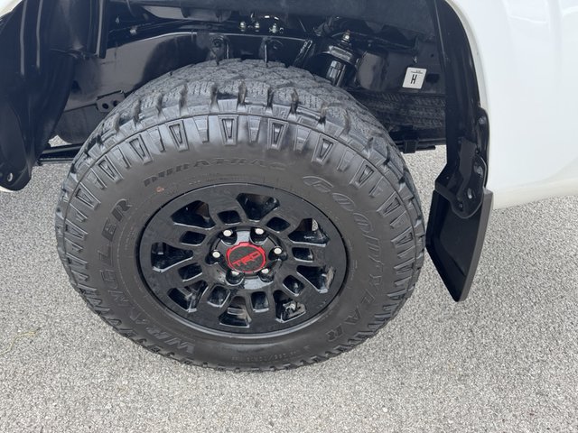 2022 Toyota Tacoma SR 2WD 6ft Bed
