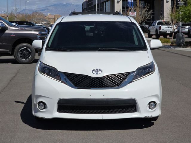 2017 Toyota Sienna SE FWD