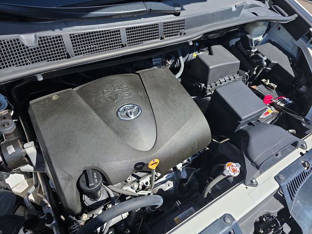 2017 Toyota Sienna SE FWD