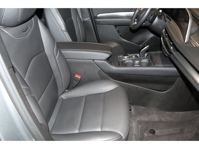 2024 Cadillac XT4 Premium Luxury FWD
