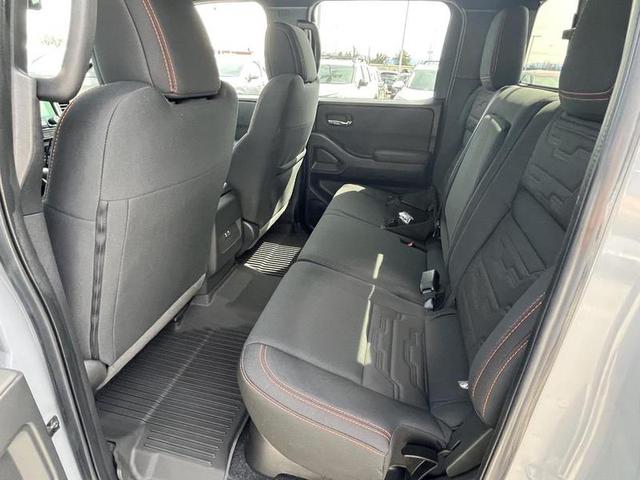2024 Nissan Frontier PRO-4X 4WD