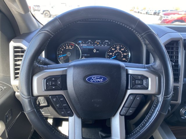 2017 Ford F-150 Lariat 4WD 5.5ft Box