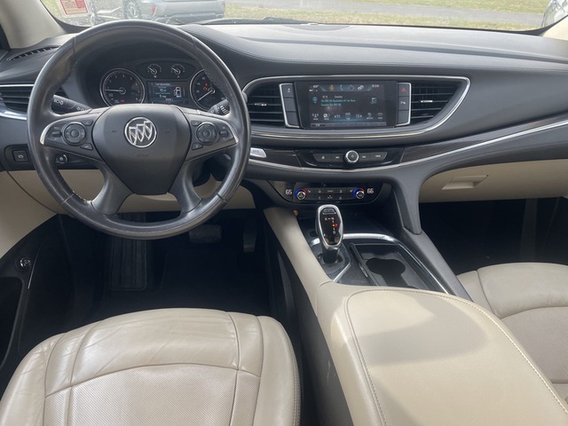 2018 Buick Enclave Essence FWD