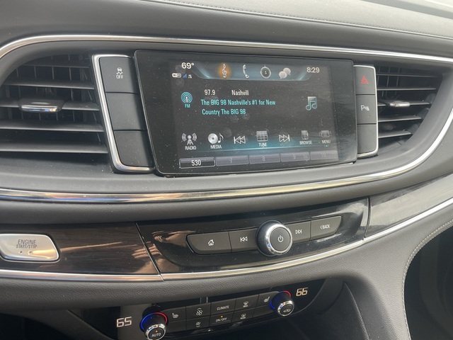 2018 Buick Enclave Essence FWD
