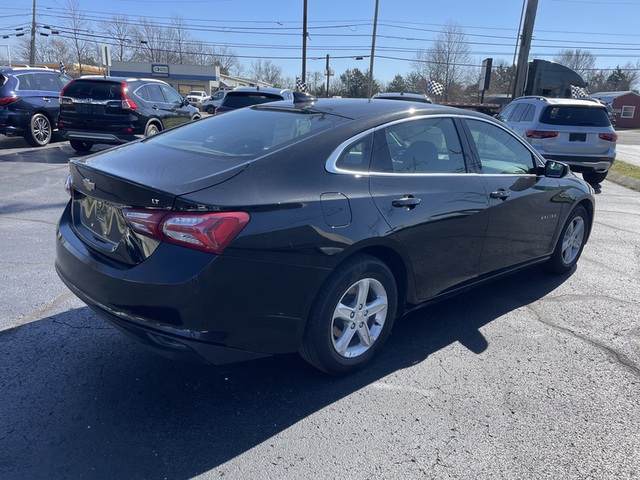 2022 Chevrolet Malibu LT
