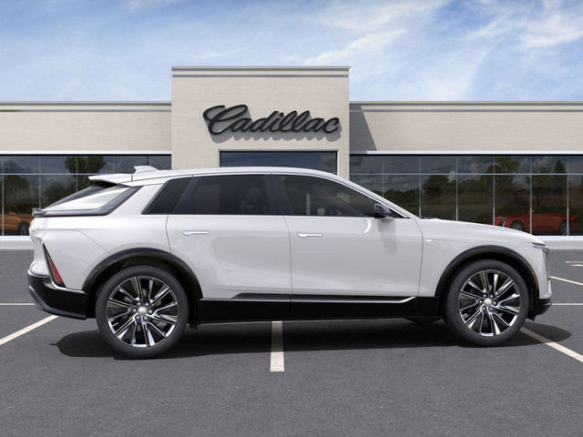 2025 Cadillac Lyriq Luxury