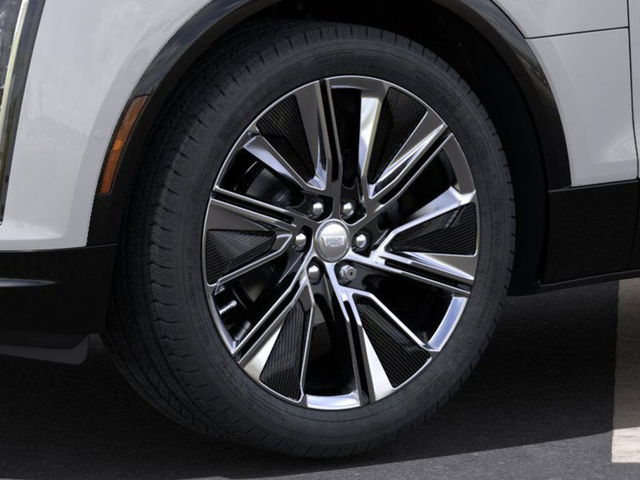 2025 Cadillac Lyriq Luxury