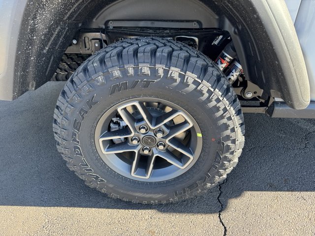 2025 Jeep Gladiator Mojave 4WD