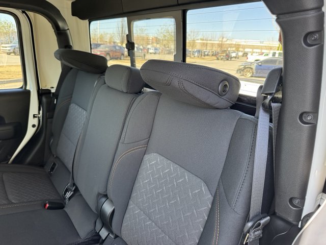 2025 Jeep Gladiator Mojave 4WD