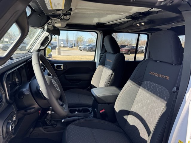 2025 Jeep Gladiator Mojave 4WD