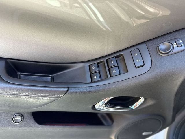 2015 Chevrolet Camaro 2LT