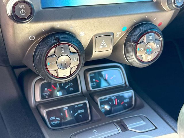 2015 Chevrolet Camaro 2LT