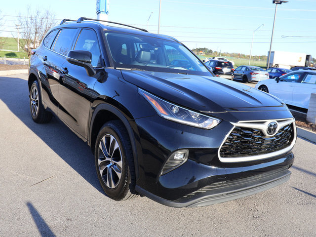 2021 Toyota Highlander XLE FWD