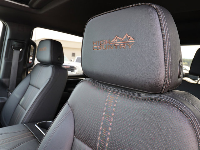 2024 Chevrolet Silverado 2500HD High Country 4WD 159WB