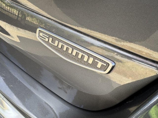 2023 Jeep Grand Cherokee Summit Reserve 4WD L