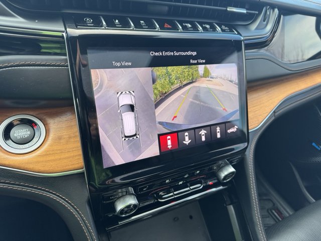 2023 Jeep Grand Cherokee Summit Reserve 4WD L