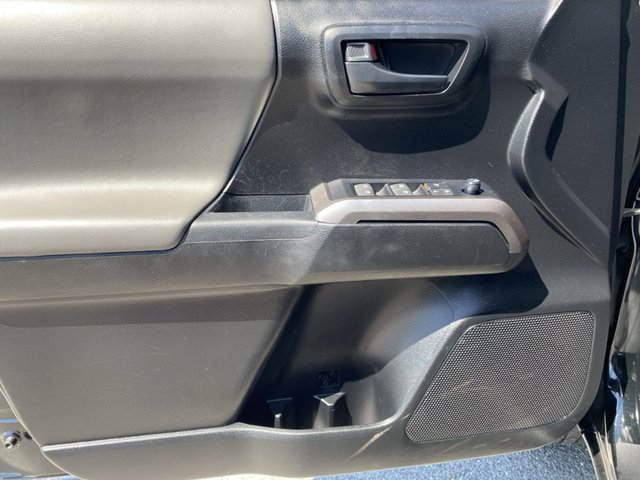2021 Toyota Tacoma SR5 4WD 5ft Bed