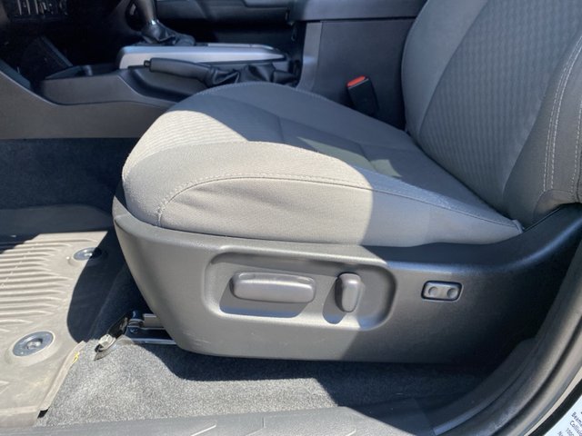 2021 Toyota Tacoma SR5 4WD 5ft Bed