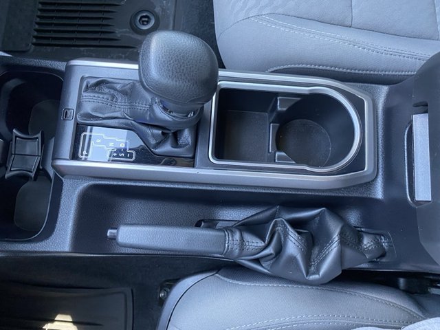 2021 Toyota Tacoma SR5 4WD 5ft Bed