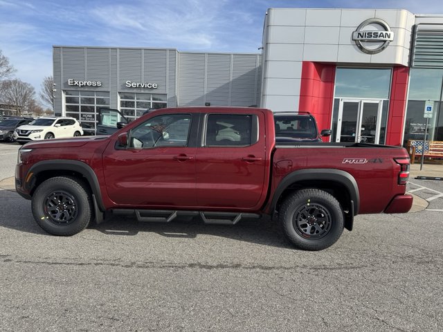 2025 Nissan Frontier PRO-4X 4WD
