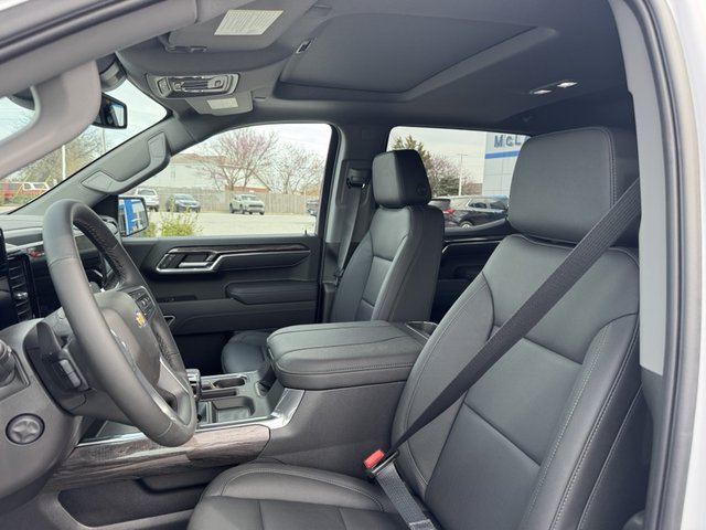 2025 Chevrolet Silverado 1500 LTZ 4WD 147WB