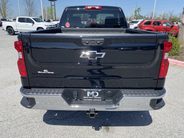 2025 Chevrolet Silverado 1500 Work Truck 4WD 126WB