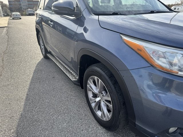 2015 Toyota Highlander XLE FWD