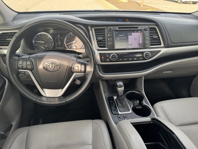 2015 Toyota Highlander XLE FWD