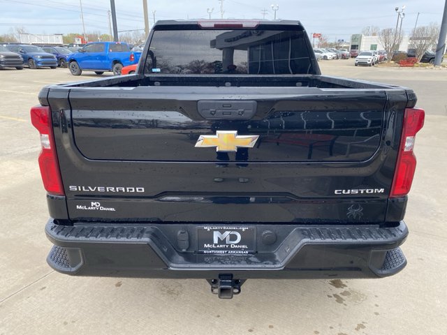 2021 Chevrolet Silverado 1500 Custom 2WD 147WB