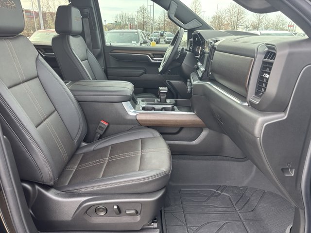 2024 Chevrolet Silverado 1500 High Country 4WD 147WB