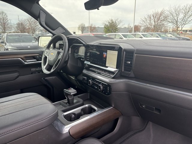 2024 Chevrolet Silverado 1500 High Country 4WD 147WB