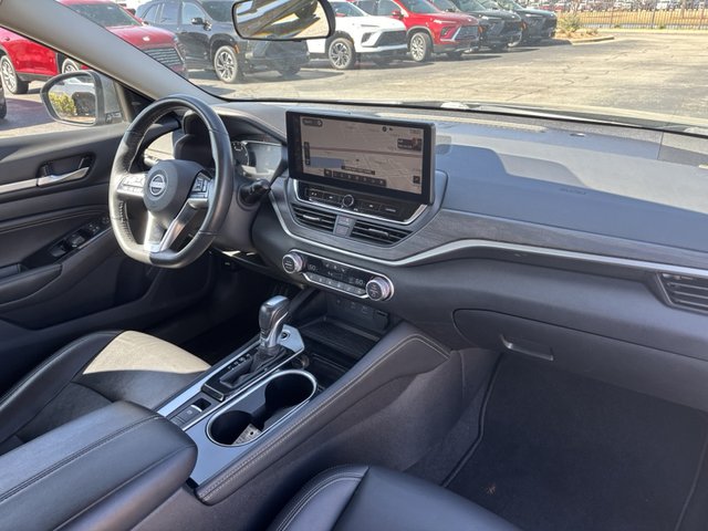 2023 Nissan Altima 2.5 SL
