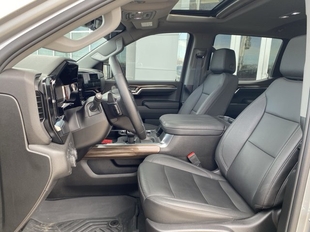 2024 Chevrolet Silverado 1500 RST 4WD 147WB