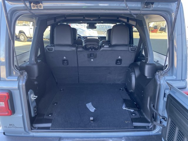 2024 Jeep Wrangler Sahara 4WD
