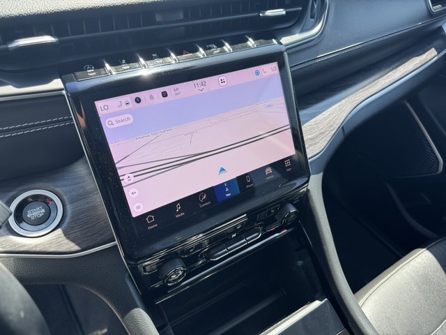 2022 Jeep Grand Cherokee Limited 4WD