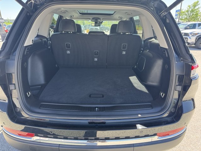 2022 Jeep Grand Cherokee Limited 4WD